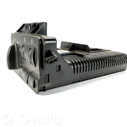Headlight switch