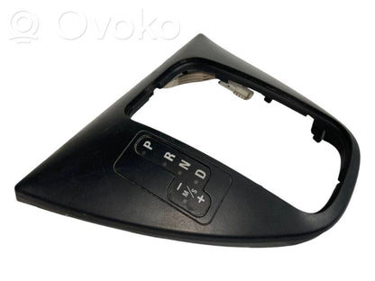 Gear shift lever decorative trim (plastic)
