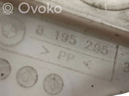 Priekšpusē bampera turētājs