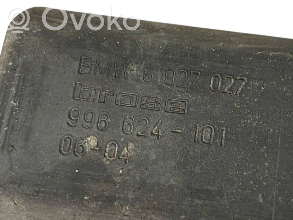 Priekšpusē elektriskā loga pacelšanas mehānisma komplekts