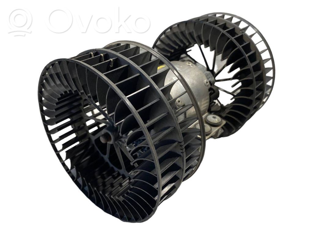 Mazā radiatora ventilators