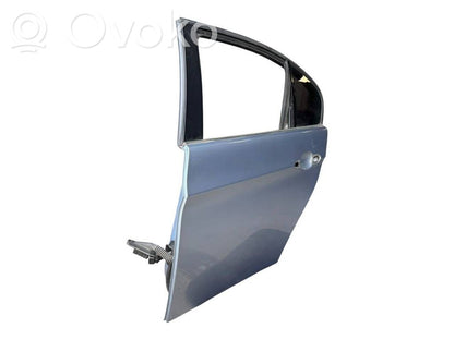 Aizmugurējās durvis