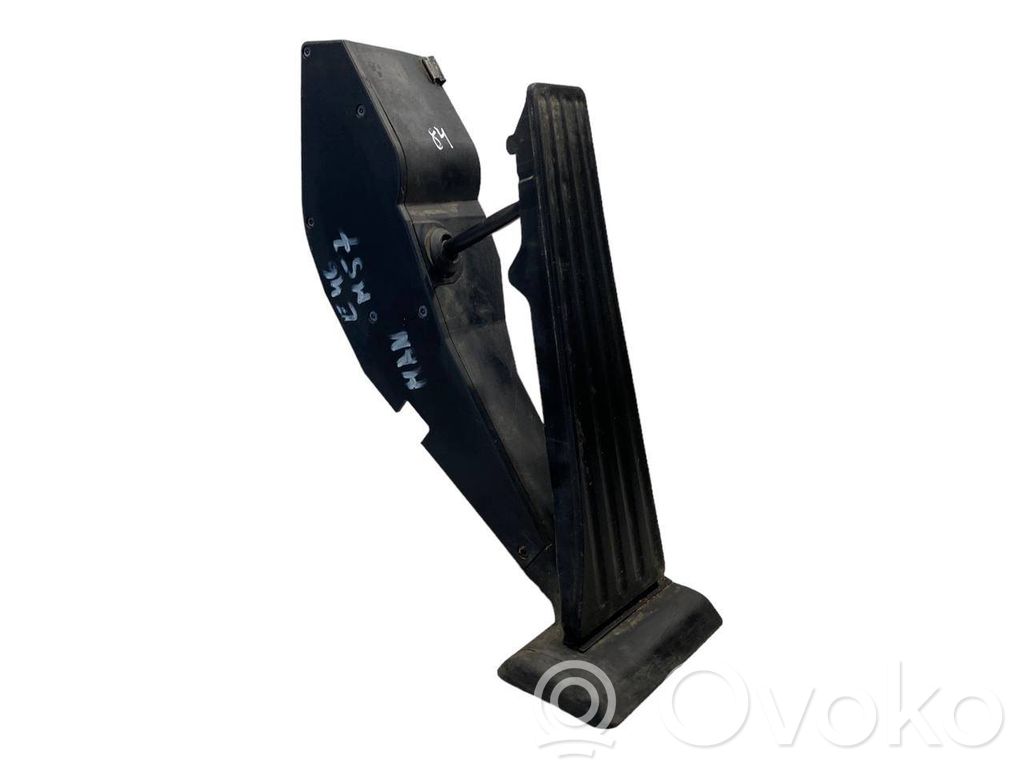 Akseleratora pedālis