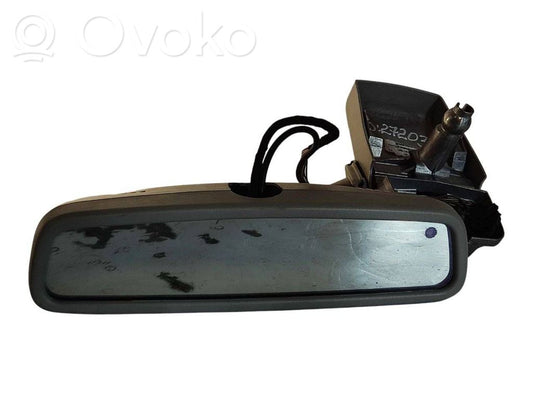 Atpakaļskata spogulis (salonā)