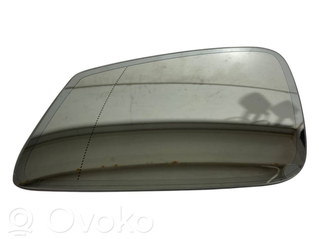 Зеркальное стекло