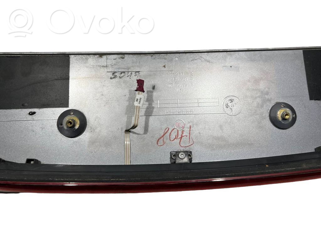 Spoilera aizmugurējais vāks