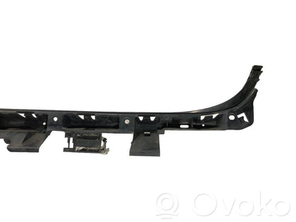 Rear bumper mounting bracket