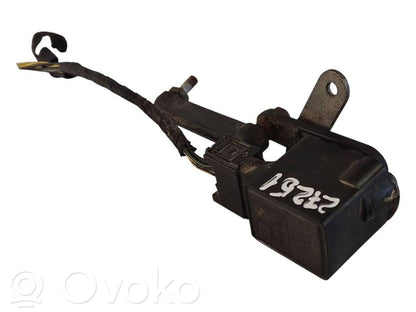 Priekšpusē augstuma sensora svira