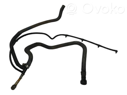 Degvielas caurulīte (-es)