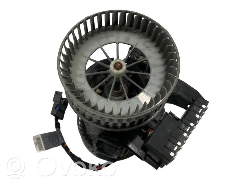 Mazā radiatora ventilators