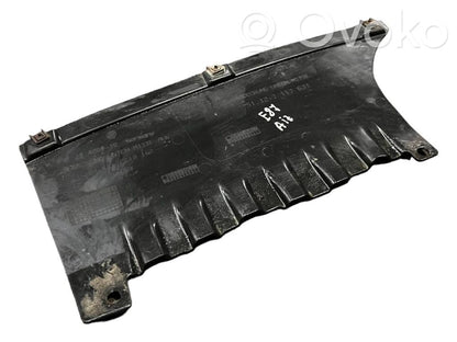 Rear bumper lower guard