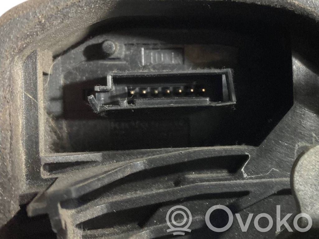 Front lock