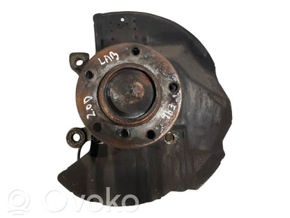 Priekšējā riteņa rumbas vārpstas šarnīrs (stupica, capfa)