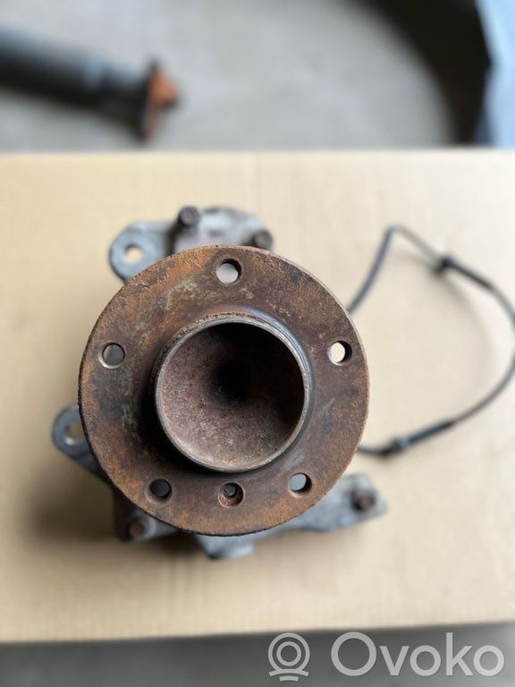 Front wheel hub shaft joint (stupica, capfa)