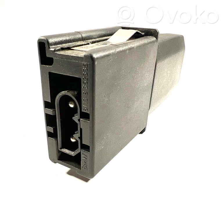 Портативный фонарик в бардачке