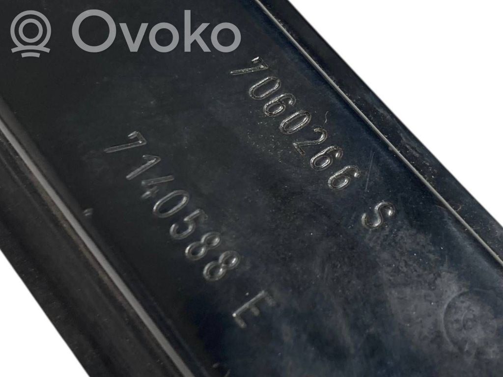 Priekšpusē elektriskā loga pacelšanas mehānisma komplekts