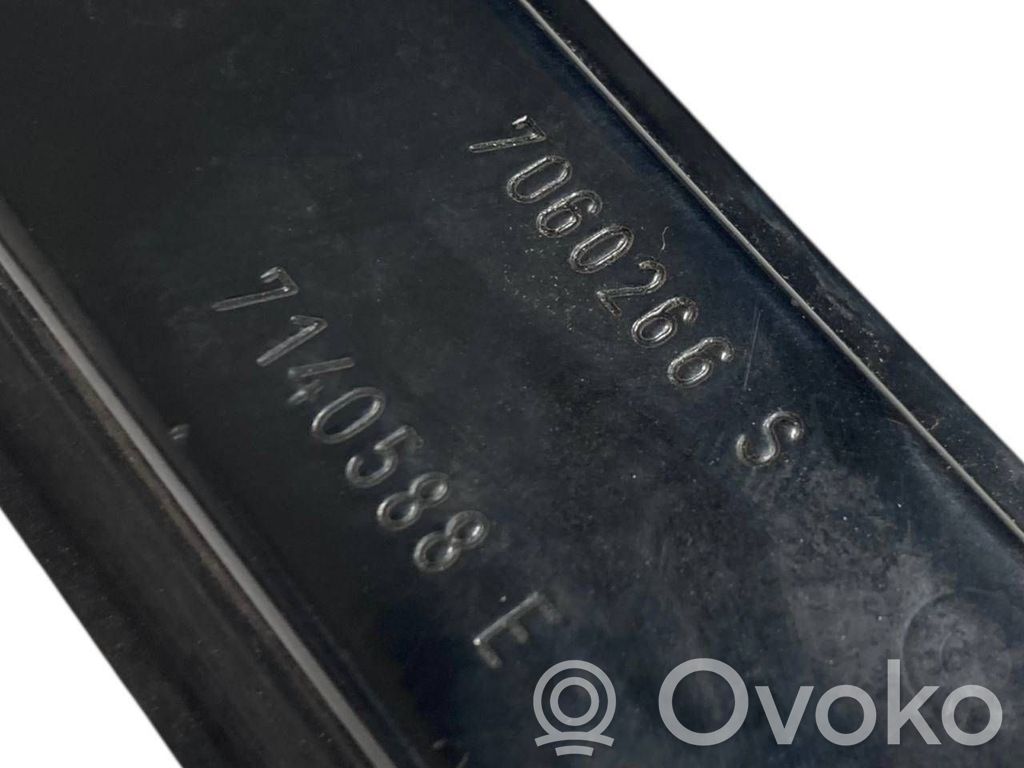 Priekšpusē elektriskā loga pacelšanas mehānisma komplekts