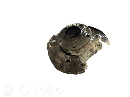 Priekšējā riteņa rumbas vārpstas šarnīrs (stupica, capfa)