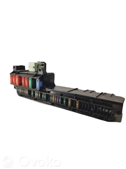 Fuse block