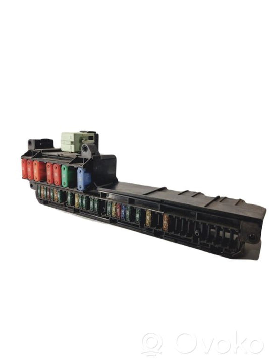 Fuse block
