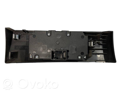 Headlight switch