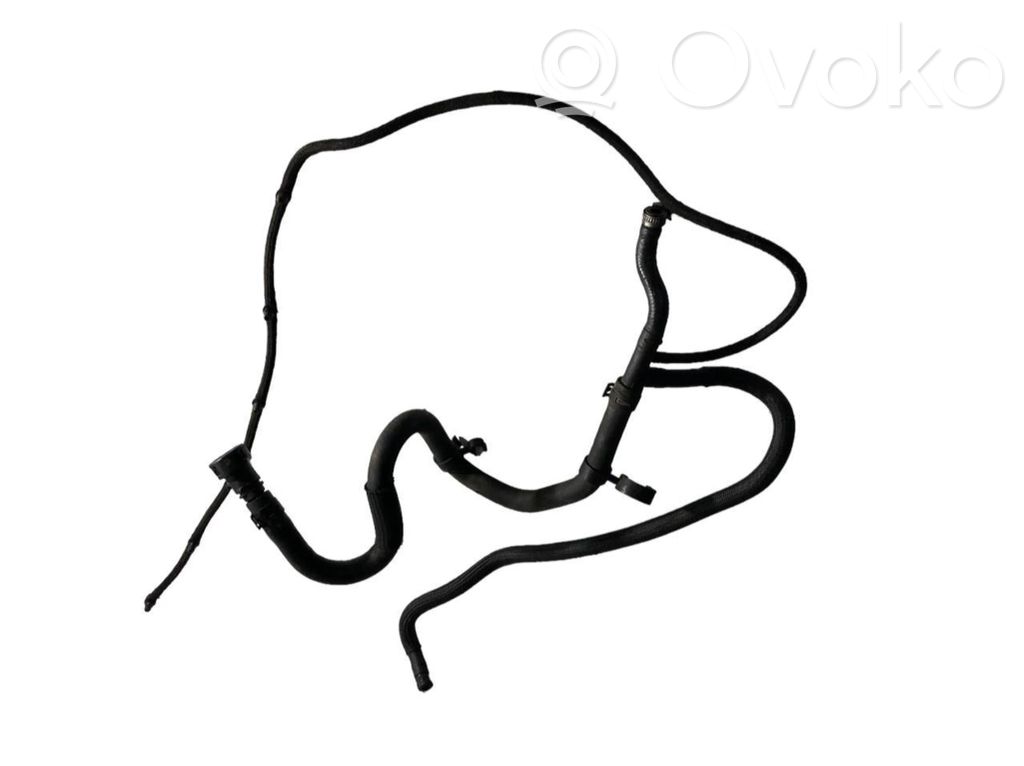 Degvielas caurulīte (-es)