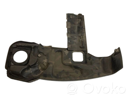 Engine cover (decorative trim)