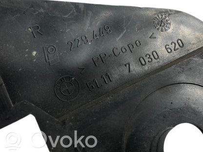 Priekšpusē bampera turētājs