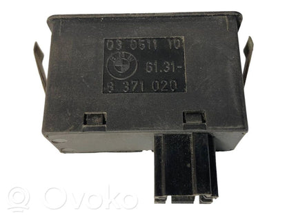 Window electric heating switch