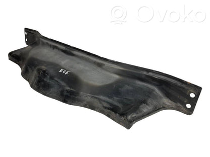 Cita veida dzinēja nodalījuma detaļa