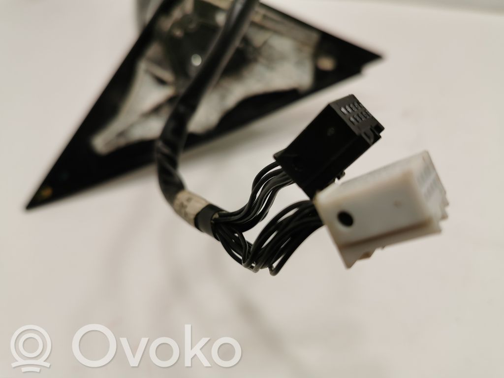 Spogulis (elektriski vadāms)