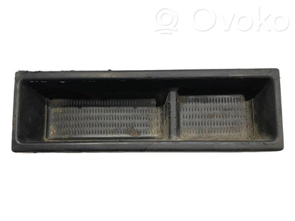 Mantu nodalījums centrālā konsole