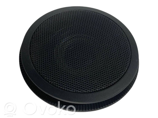 Skaļrunis (-i) priekšējās durvīs