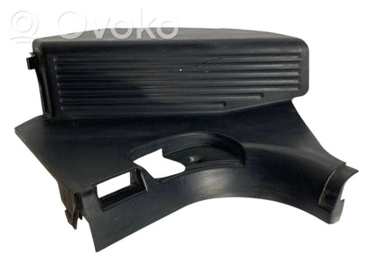 Kāju zonas sānu dekoratīvā apdare