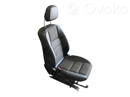 Sēdekļu komplekts