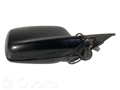 Mirror (electrically controlled)