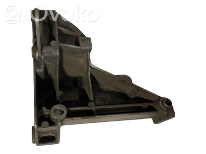 Stūres pastiprinātāja sūkņa stiprinājums