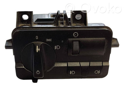 Headlight switch
