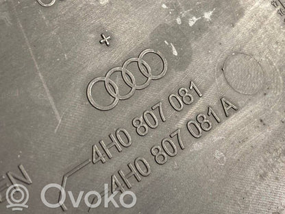 Dzinēja pārsega slēdzenes dekoratīvā apdare