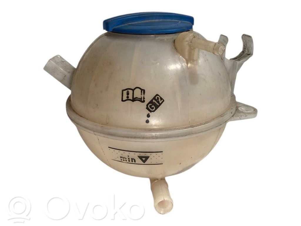 Dzesēšanas šķidruma izplešanās tvertne