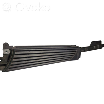 Боковая декоративная панель отделки