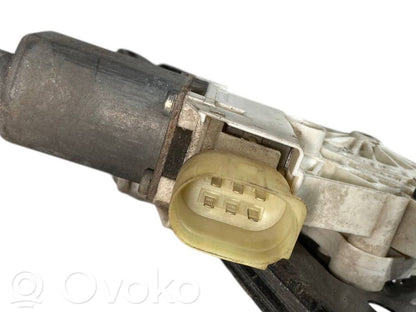 Priekšpusē elektriskā loga pacelšanas mehānisma komplekts