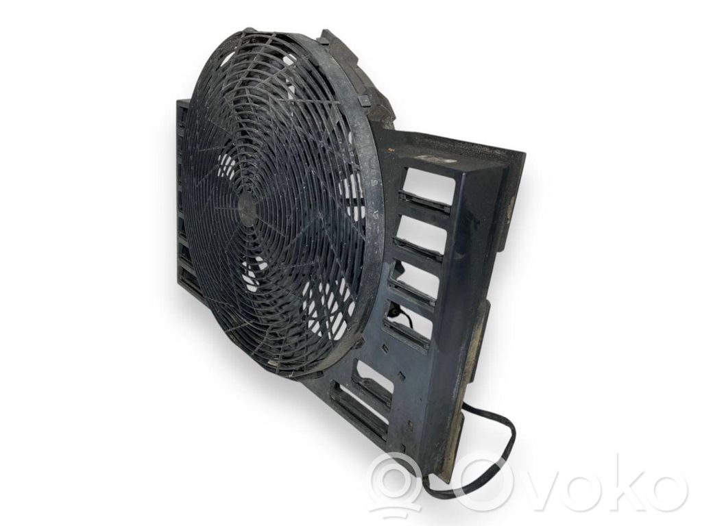 Elektrisks radiatoru ventilators