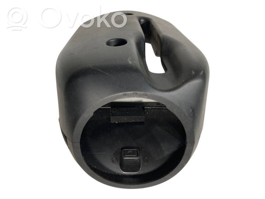 Steering axle trim