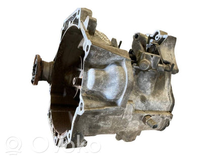 Mehāniska 5 ātrumu pārnesumkārba