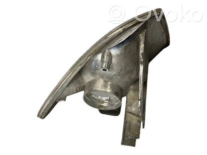 Priekšējais pagrieziena lukturis