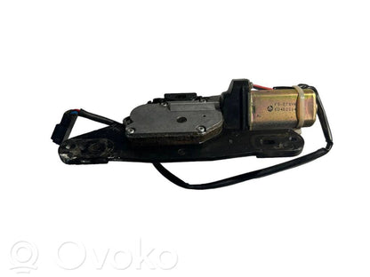 Съемник задней крышки