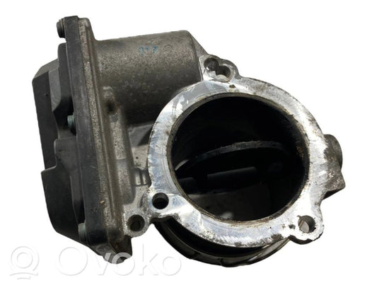 Дроссельный клапан