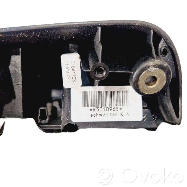 Cita veida salona detaļa