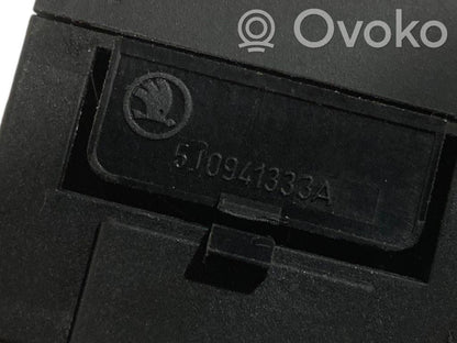 Headlight leveling switch
